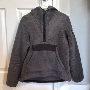 North Face Quarter Zip Fleece Jacket. Women’s Small. Dusty Purple.